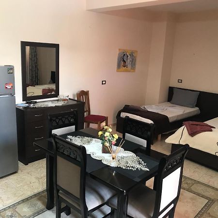 Maison Centre Shkoder Luaran gambar