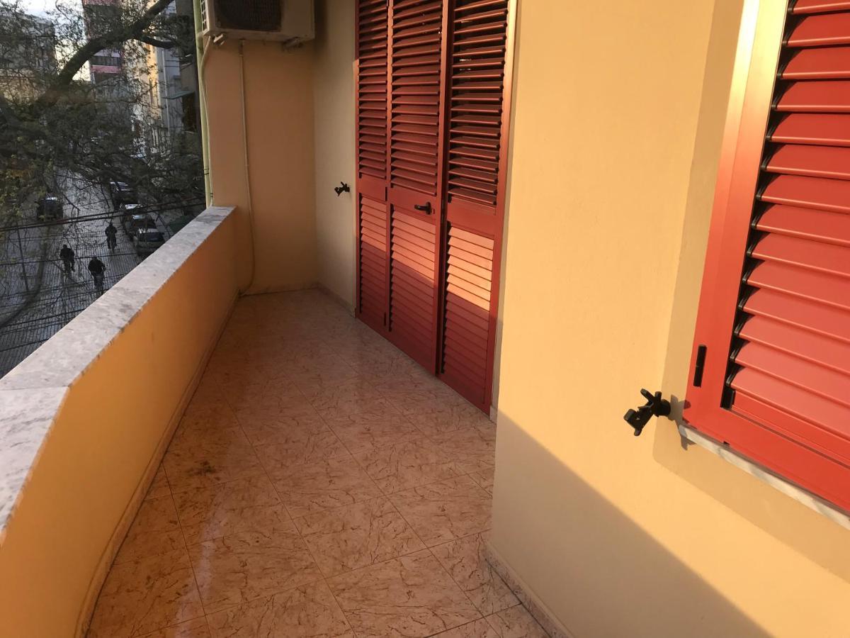 Maison Centre Shkoder Luaran gambar