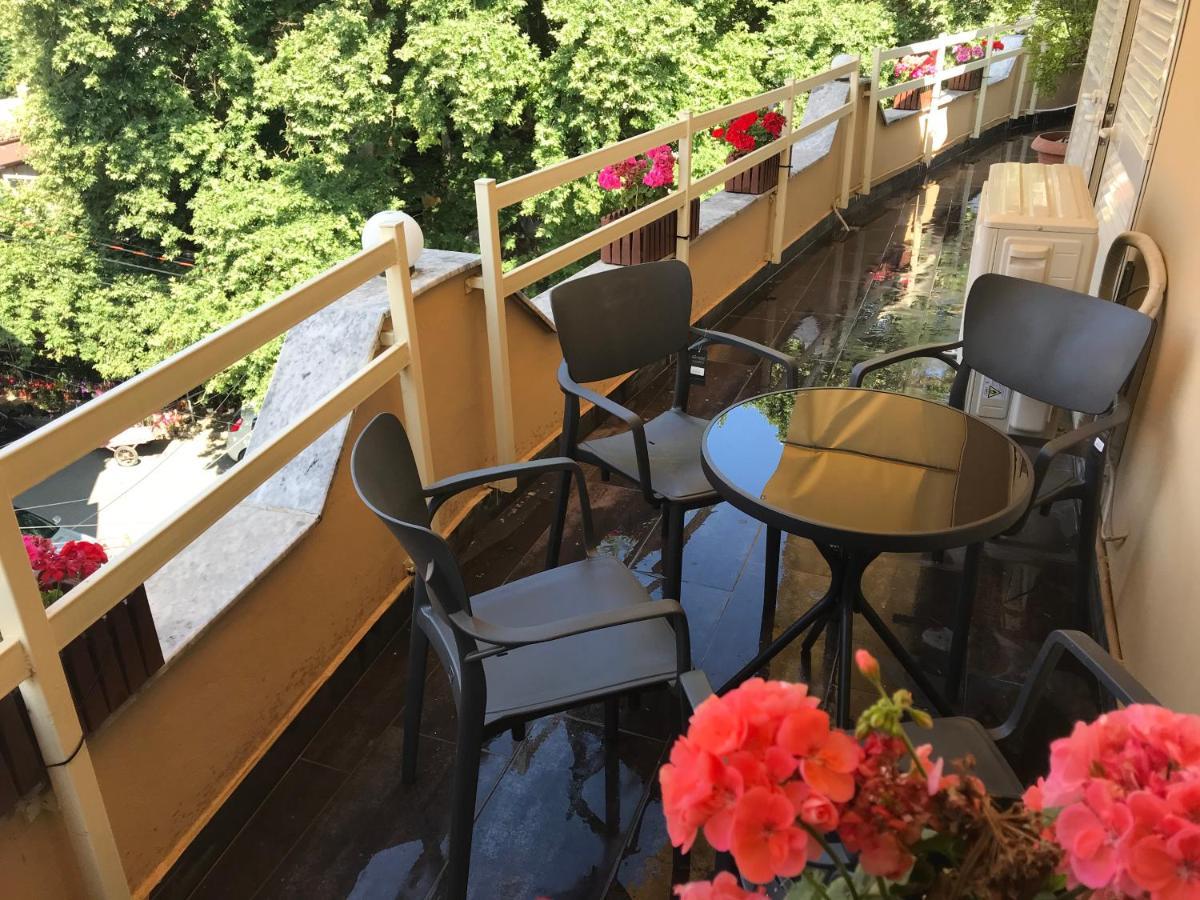 Maison Centre Shkoder Luaran gambar